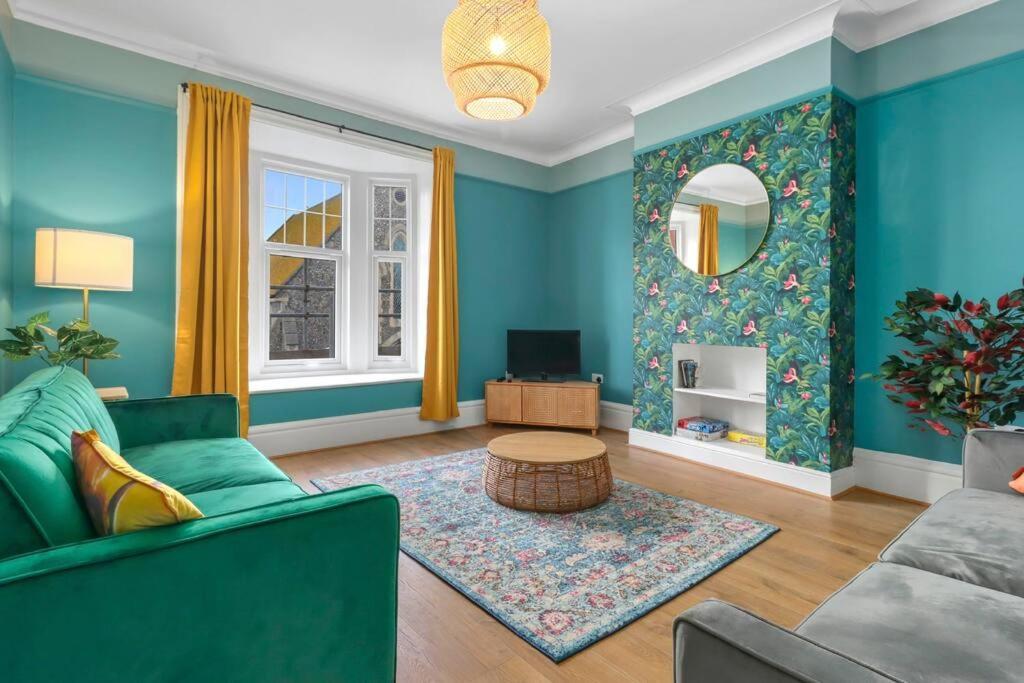 Clinton Place Seaford Ngoại thất bức ảnh